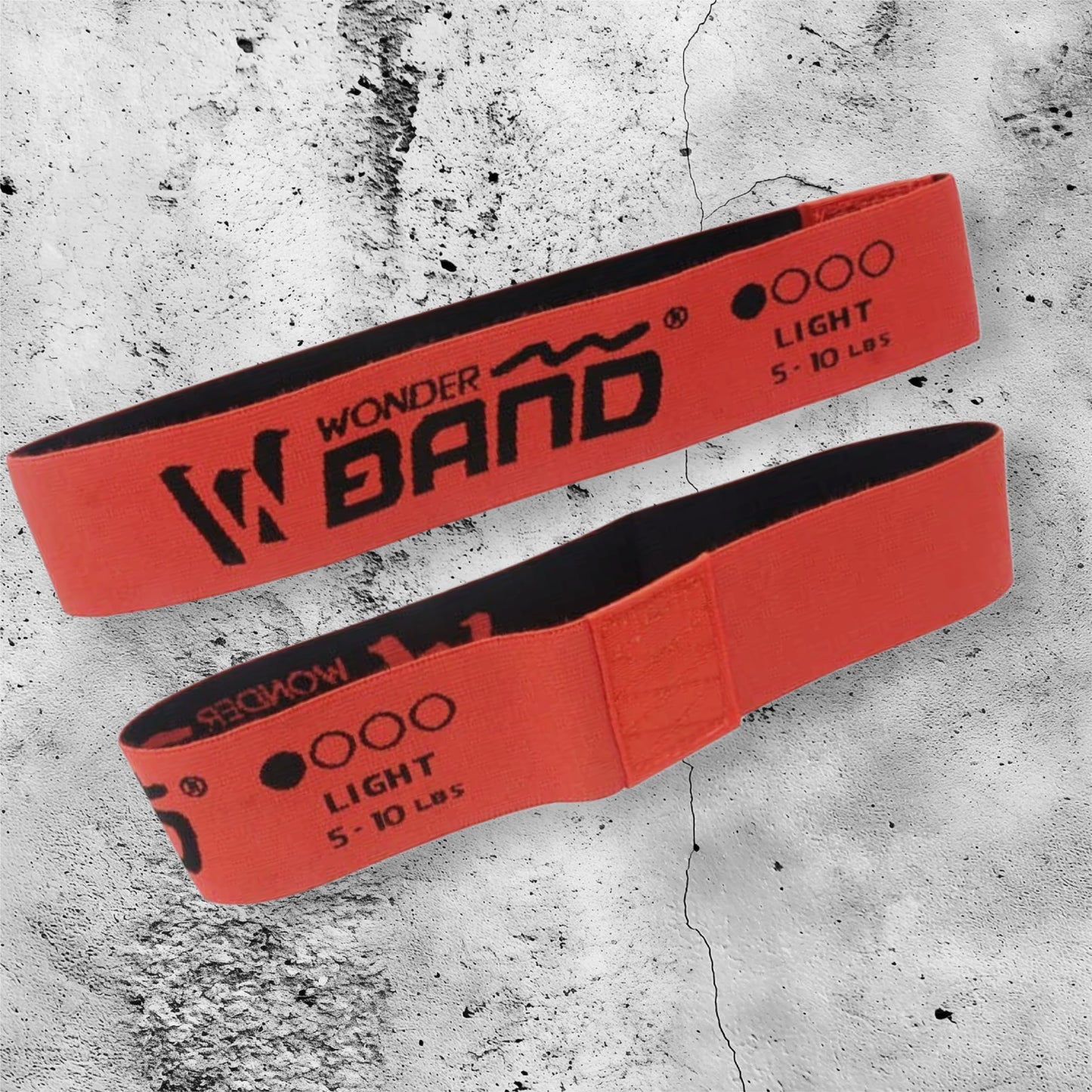 BANDA CERRADA EN TELA ROJA